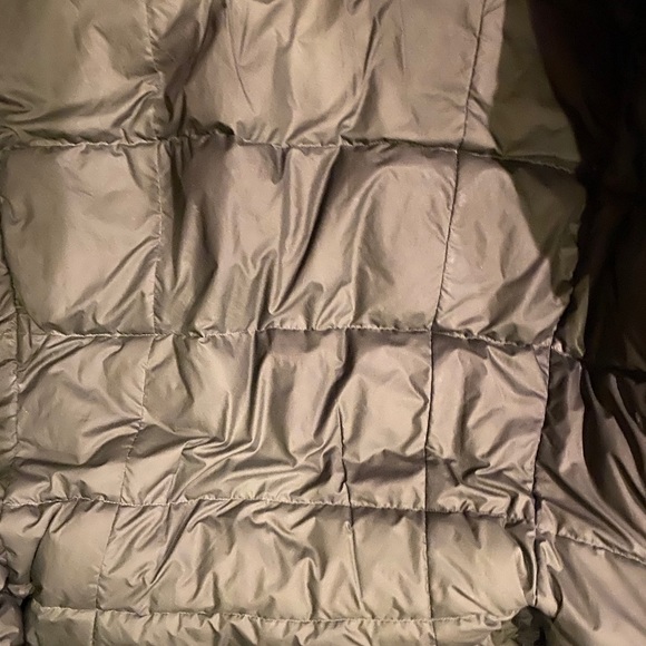 The North Face Women's Hyvent Waterproof Down Coat - Picture 4 of 6